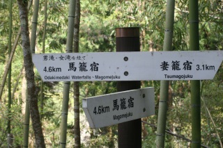 哹